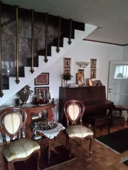 Gandijeva | 4zida.rs