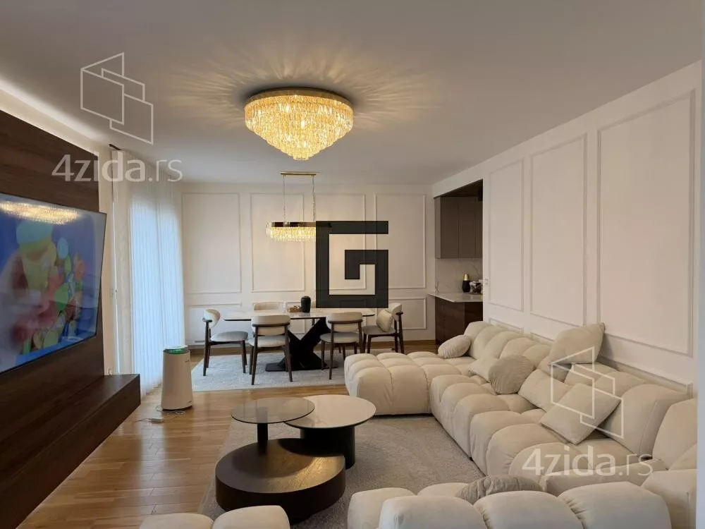 Petosoban stan | 4zida