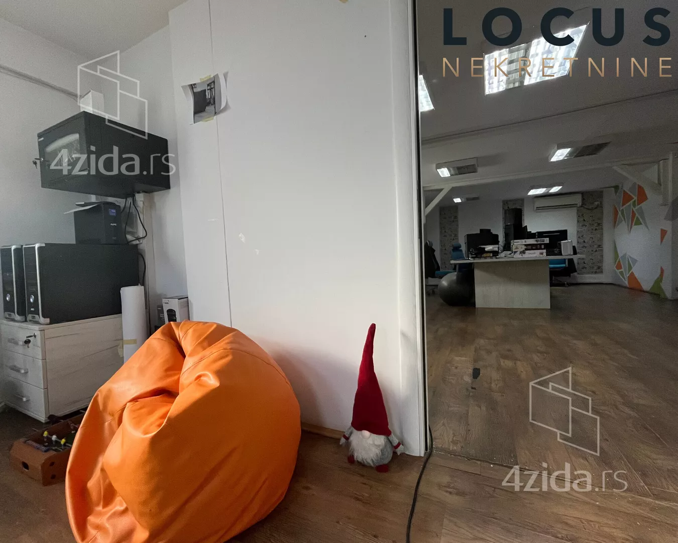 Lokal | 4zida