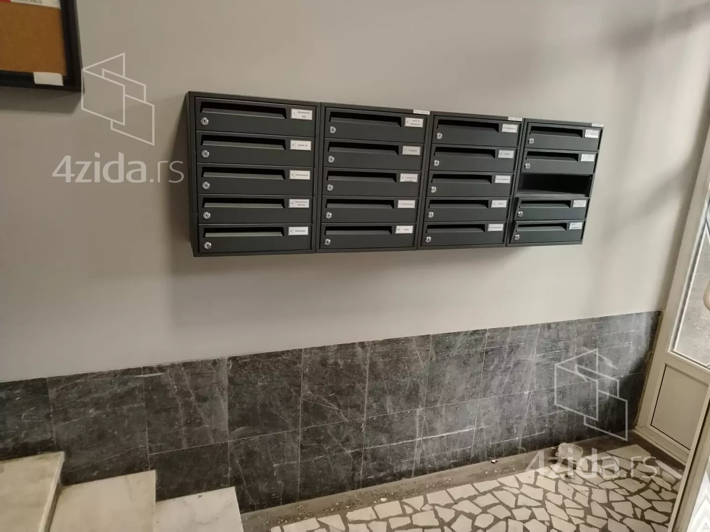 Dvoiposoban stan | 4zida