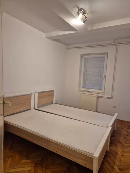 Cara Lazara | 4zida.rs