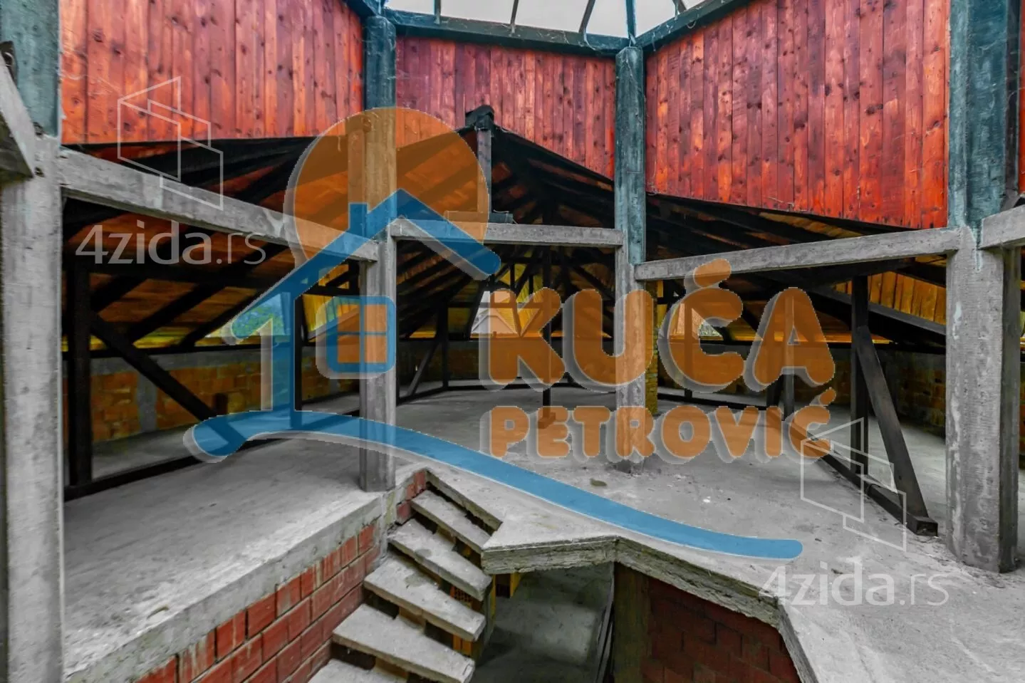 Lokal | 4zida