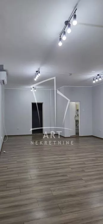 Bežanijskih Ilegalaca | 4zida.rs