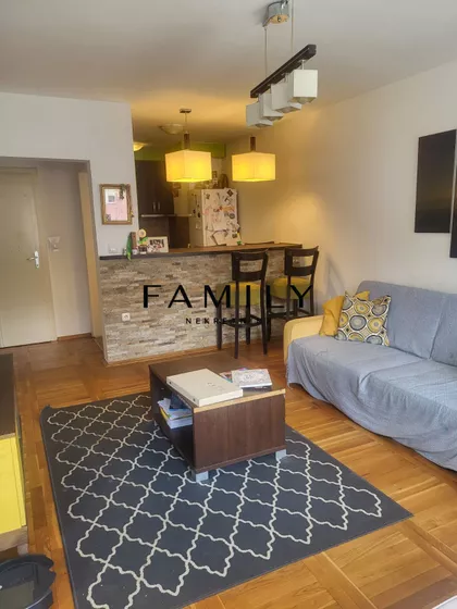 Hadži Ruvimova | 4zida.rs