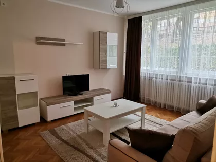 Učiteljsko Naselje | 4zida.rs