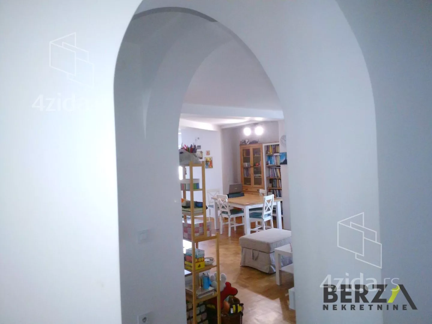 Četvorosoban stan | 4zida