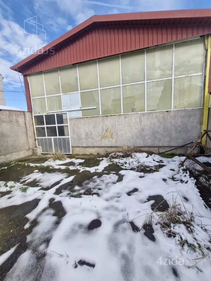 Poslovni prostor | 4zida