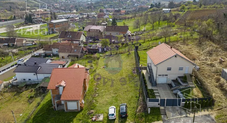 Građevinsko zemljište | 4zida