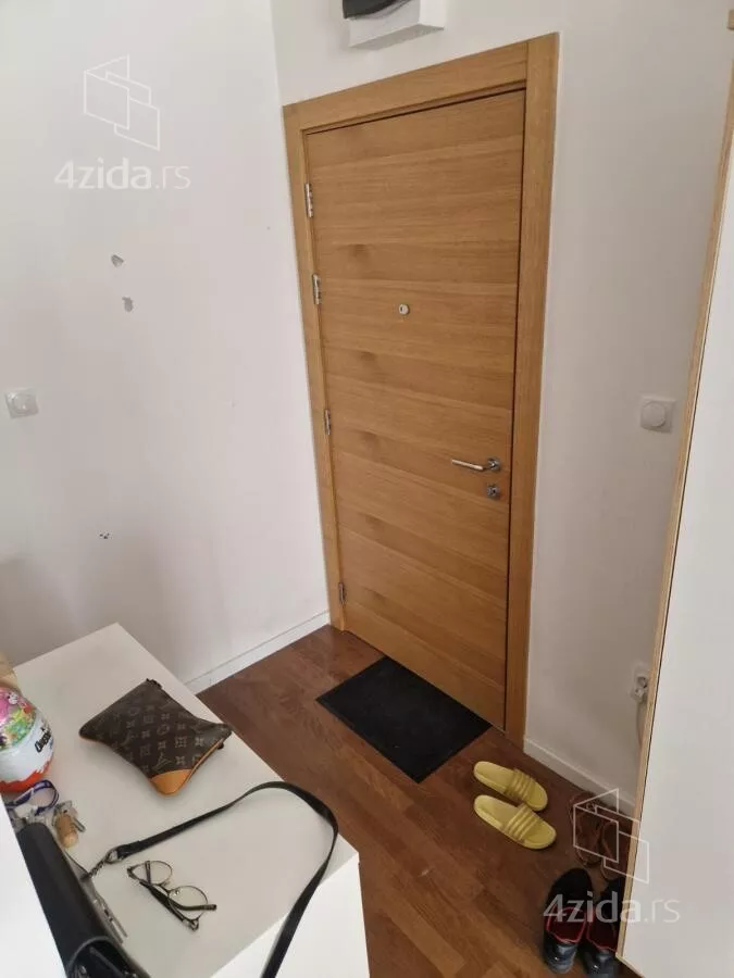 Garsonjera | 4zida