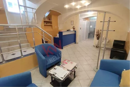 Cara Dušana | 4zida.rs