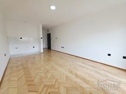 Cara Dušana | 4zida.rs