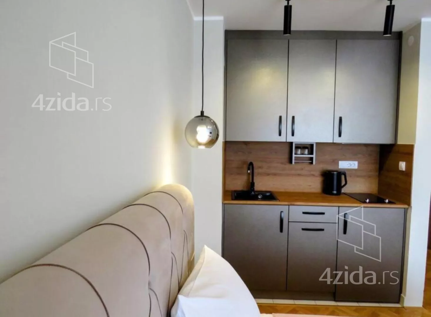 Garsonjera | 4zida