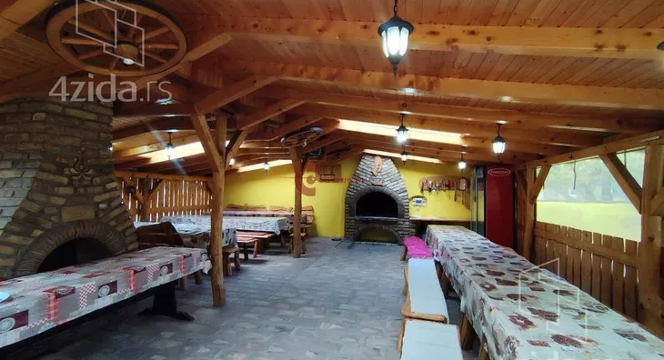 Ugostiteljski objekat | 4zida