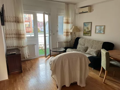 Božidarčeva | 4zida.rs
