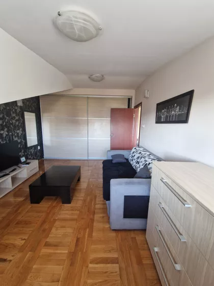 Maksima Gorkog 30 | 4zida.rs