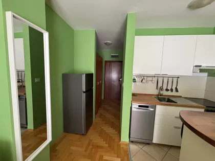 Tone Hadžića 2 | 4zida.rs