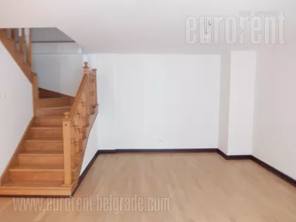 BEŽANIJSKA KOSA 1 | 4zida.rs