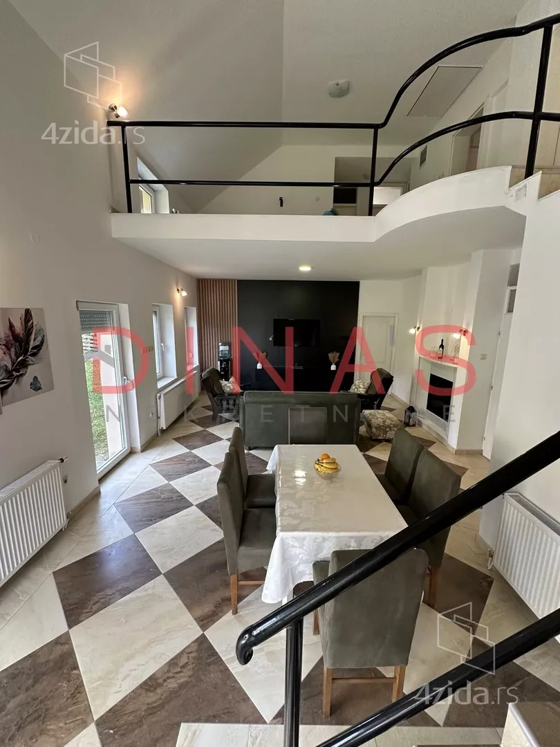 Kuća | 4zida