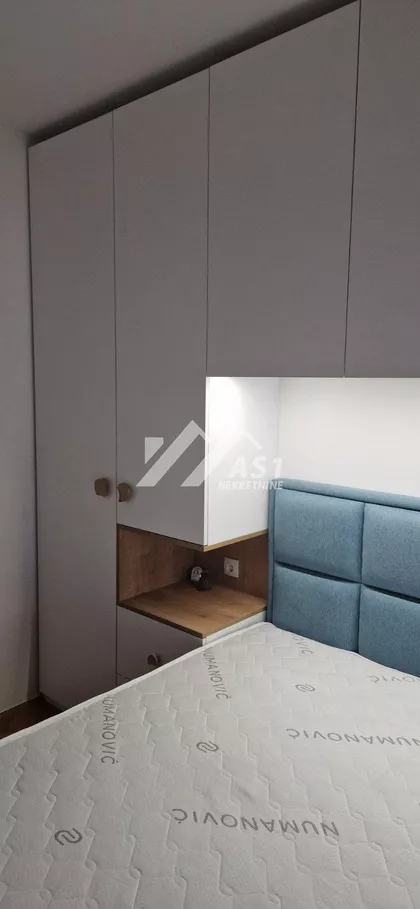 Hadži Ruvimova | 4zida.rs