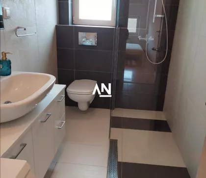 Jelene Ćetković | 4zida.rs