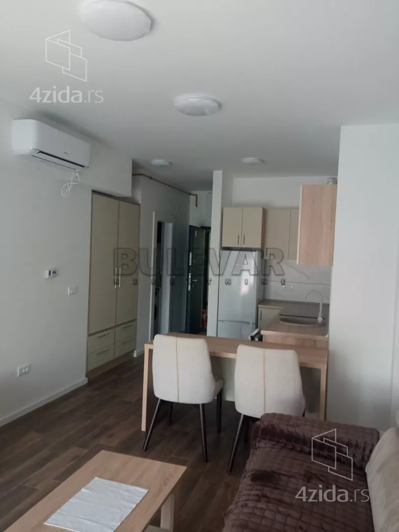 Garsonjera | 4zida