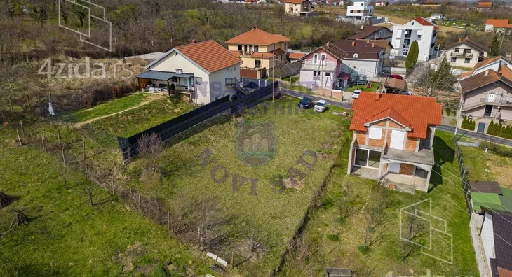 Građevinsko zemljište | 4zida
