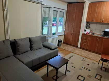 Satelitska Pijaca | 4zida.rs