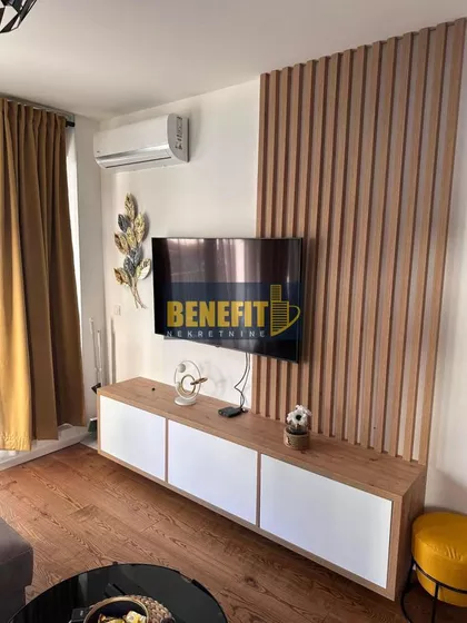 Višnjička Banja | 4zida.rs