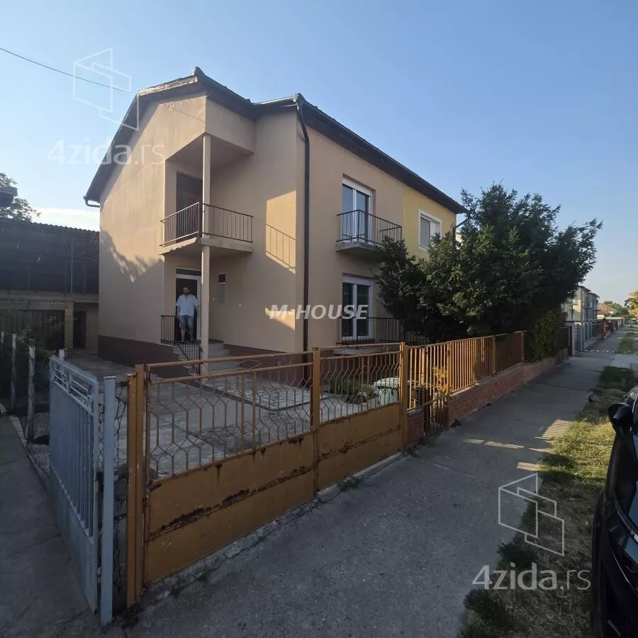 Kuća | 4zida
