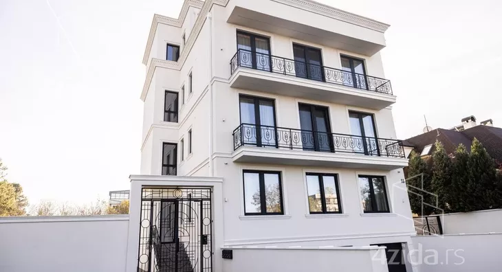 Petosoban stan | 4zida