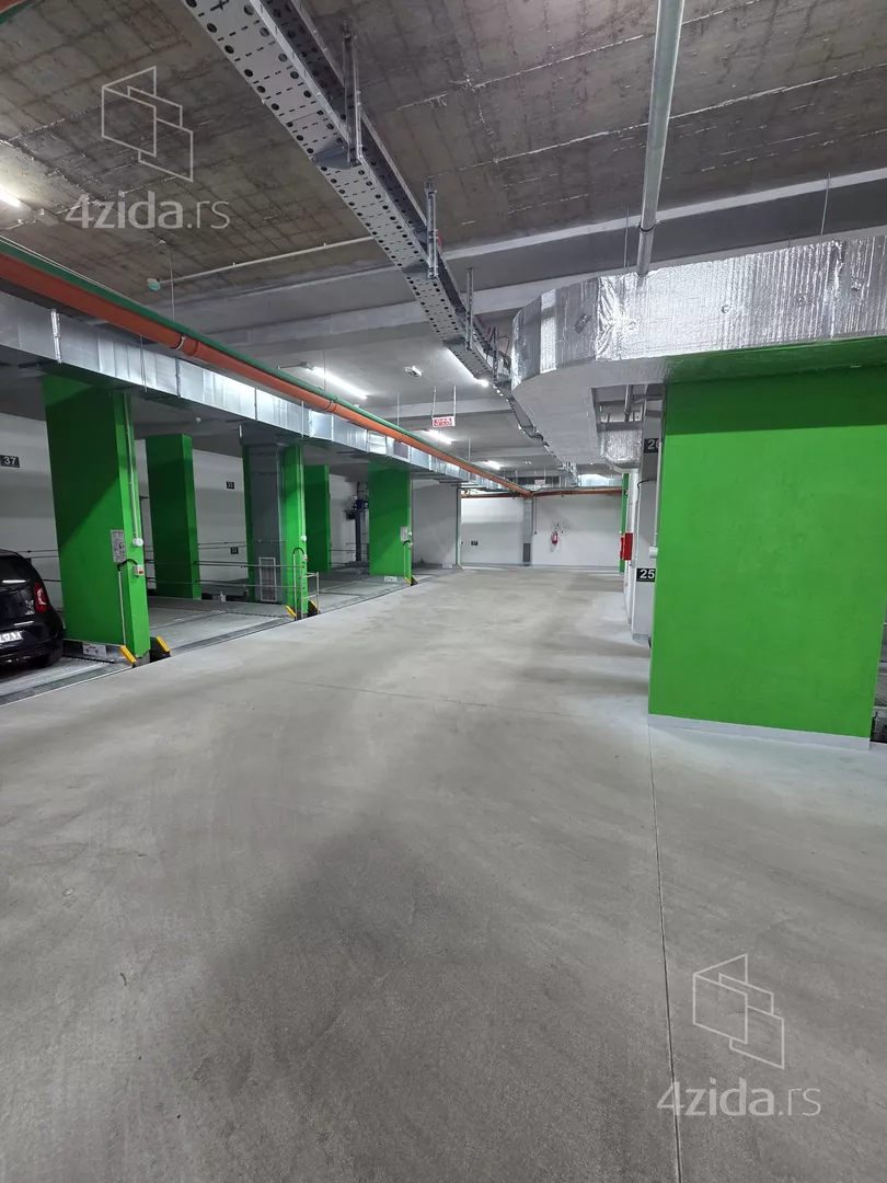Parking | 4zida