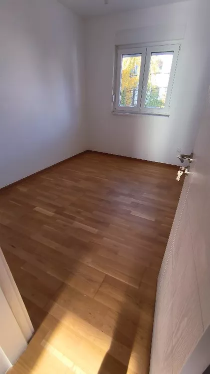 Kaluđerica | 4zida.rs