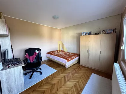 Sremska Kamenica | 4zida.rs