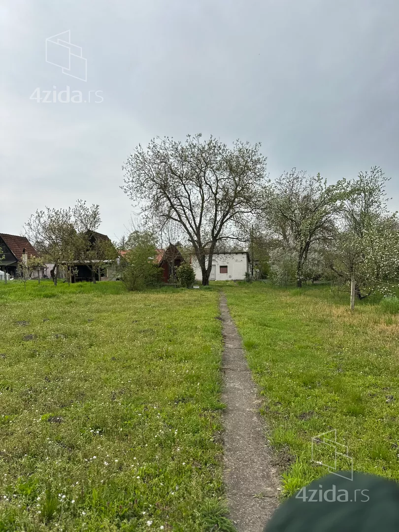 Građevinsko zemljište | 4zida