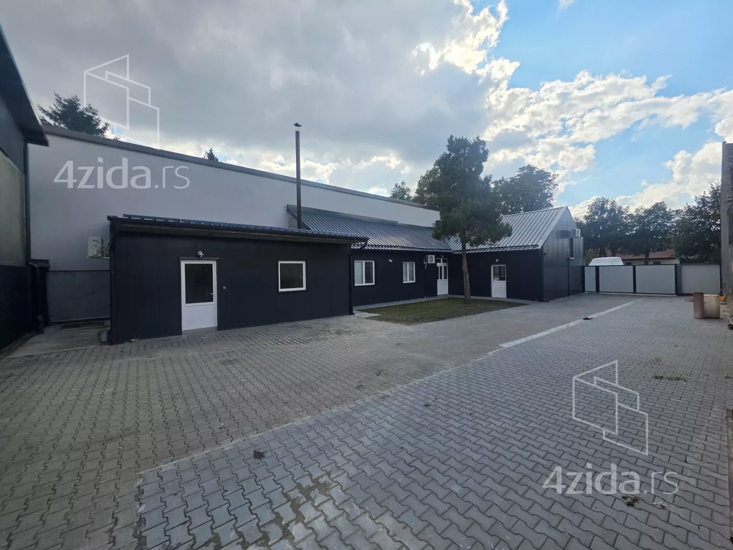 Hala | 4zida