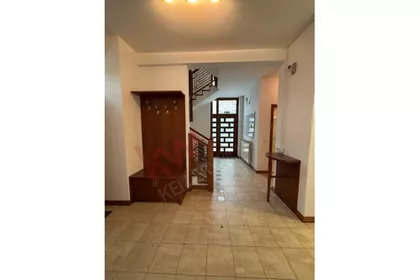 Vajara Đoke Jovanovića | 4zida.rs