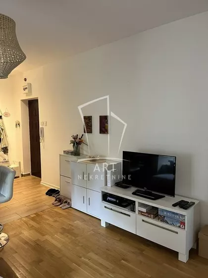 Ljubomira Stojanovića | 4zida.rs