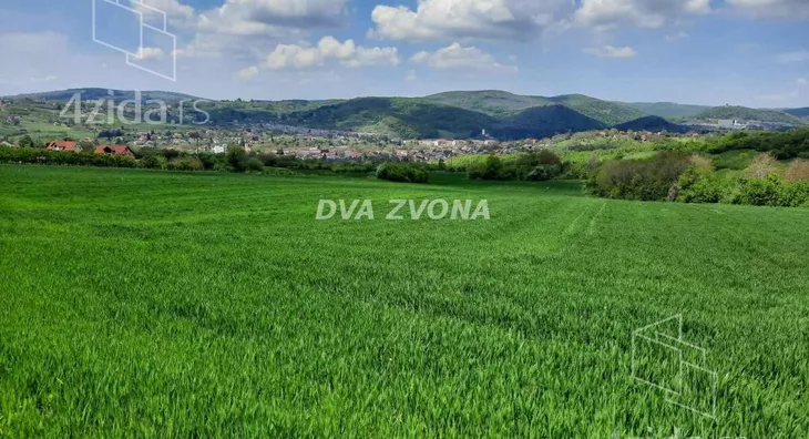 Plac | 4zida