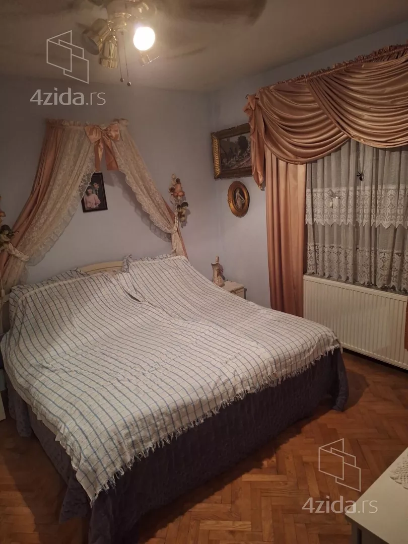 4-etažna kuća | 4zida