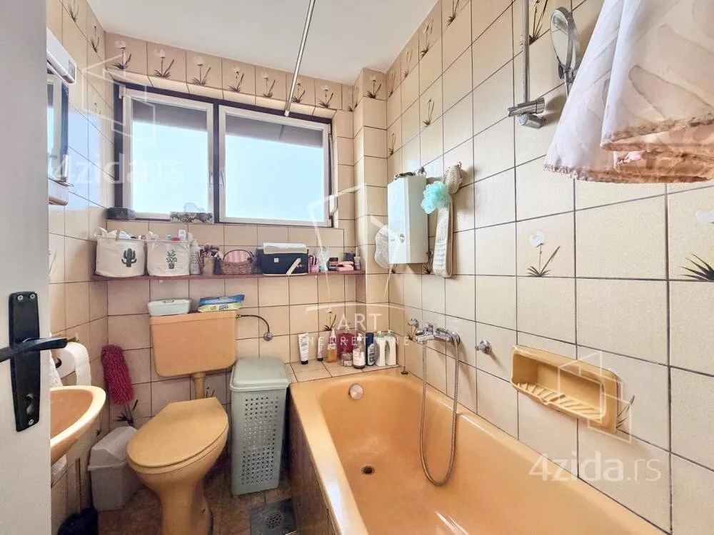 4-etažna kuća | 4zida