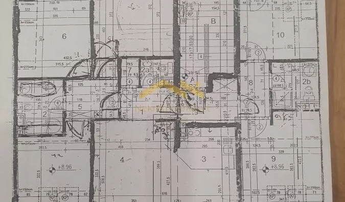 Šestosoban stan | 4zida