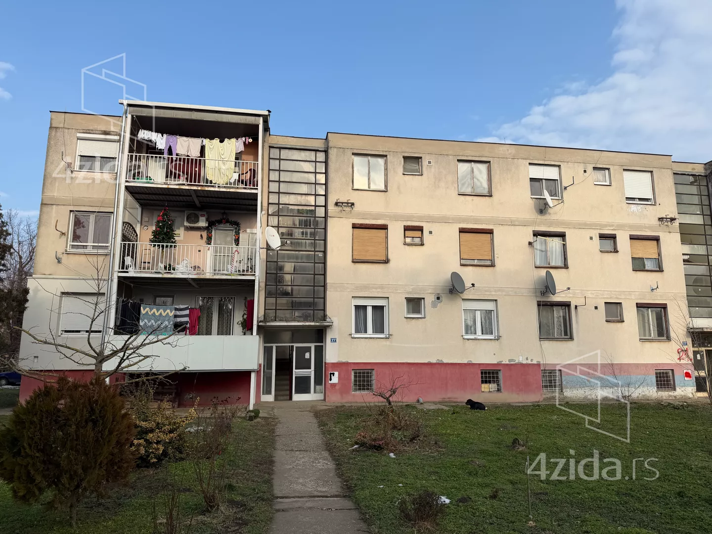 Dvoiposoban stan | 4zida