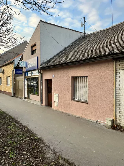 Lava Tolstoja 9 | 4zida.rs