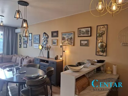 Petefi Šandora | 4zida.rs