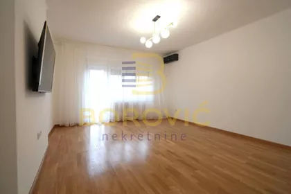 Paviljoni | 4zida.rs