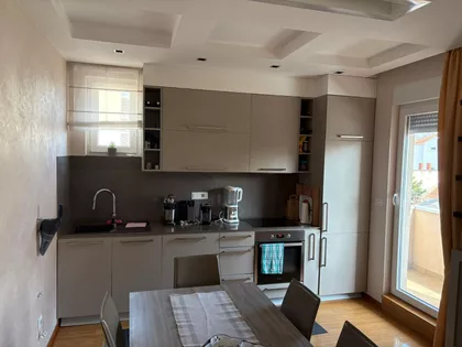 Slavujev Venac | 4zida.rs