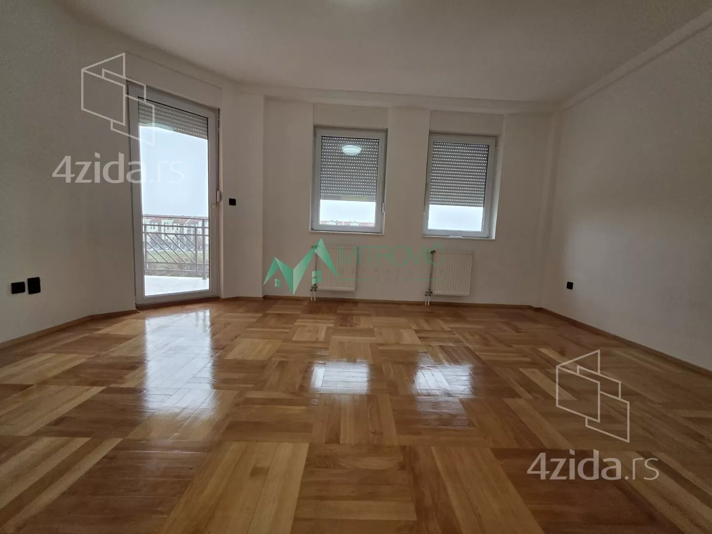 Jednoiposoban stan | 4zida