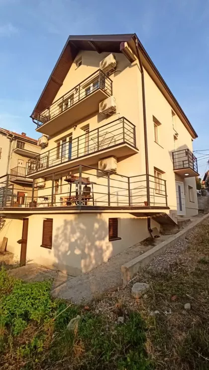 Leštane | 4zida.rs