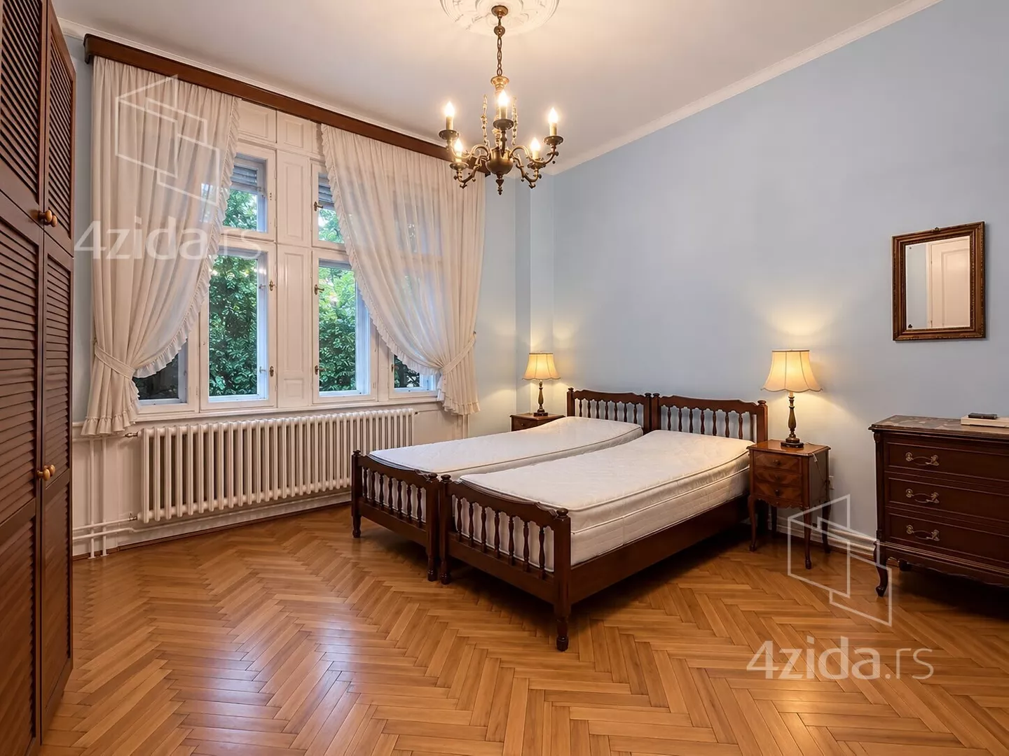 Petosoban stan | 4zida