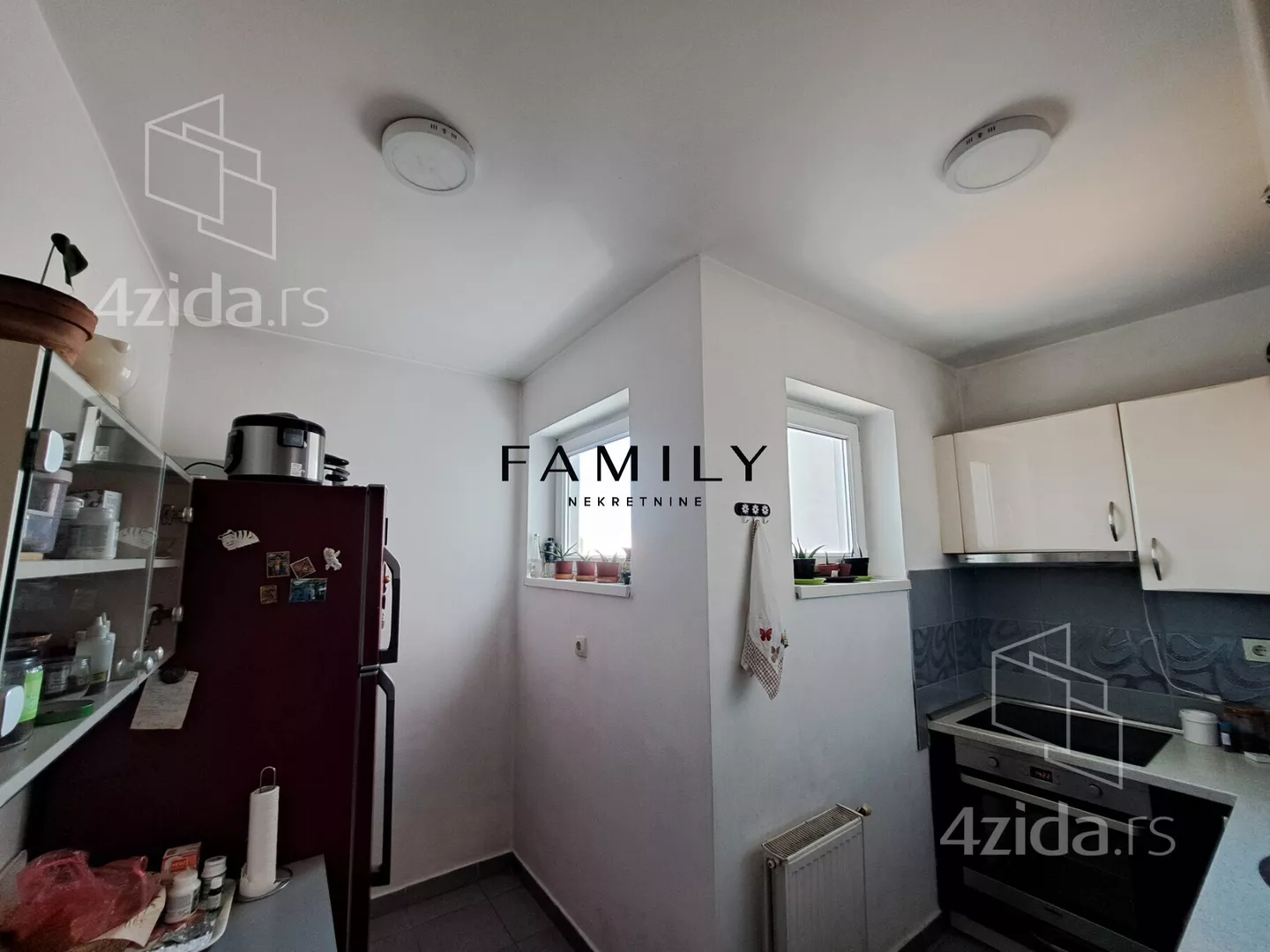 Petosoban stan | 4zida